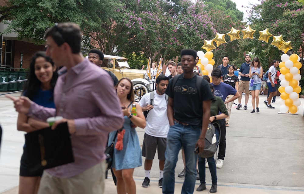 New graduate students at Tech convocation